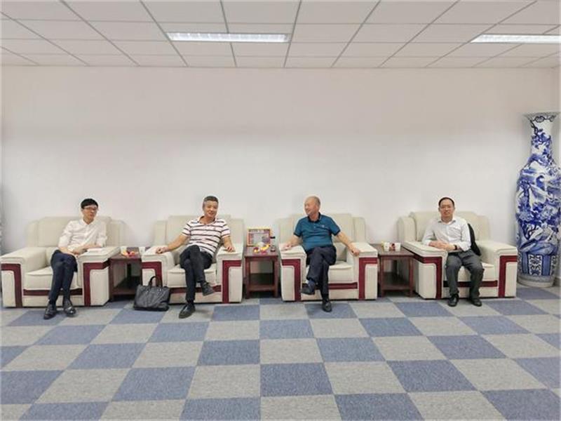 清华研究院陆院长一行 来乐鱼直播官网_乐鱼(中国)官方共商产业规划